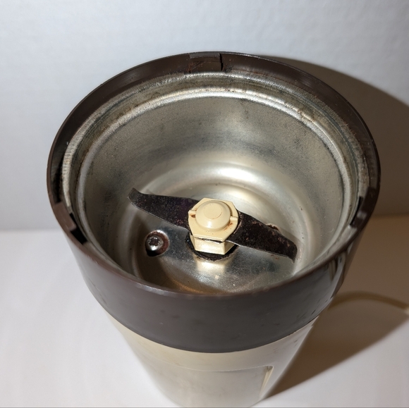 Vintage Moulinex Coffee Bean Grinder - Picture 2 of 5